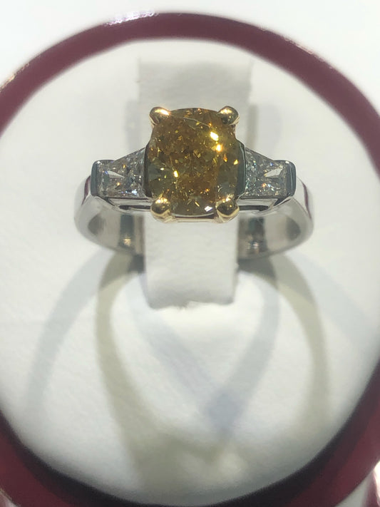 Natural Fancy Orange Diamond Ring